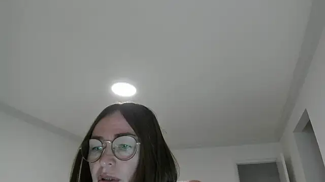 Vika73 – webcam-show