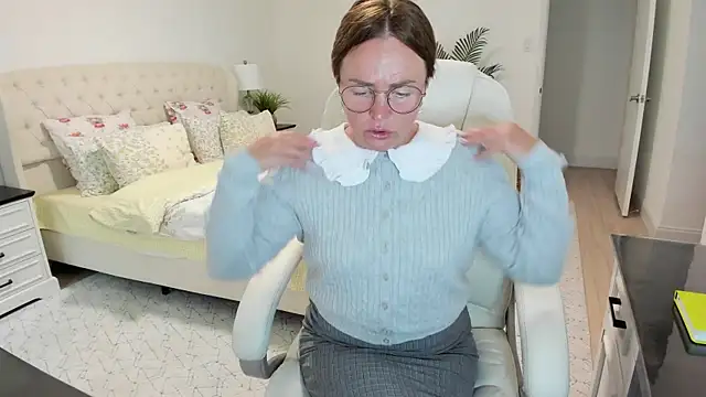 Vika73's Webcam Show