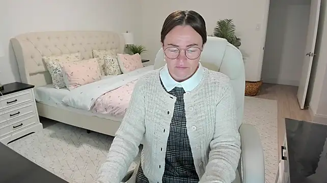 Vika73 在線直播表演