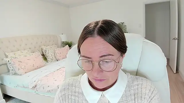 Vika73's Webcam Show