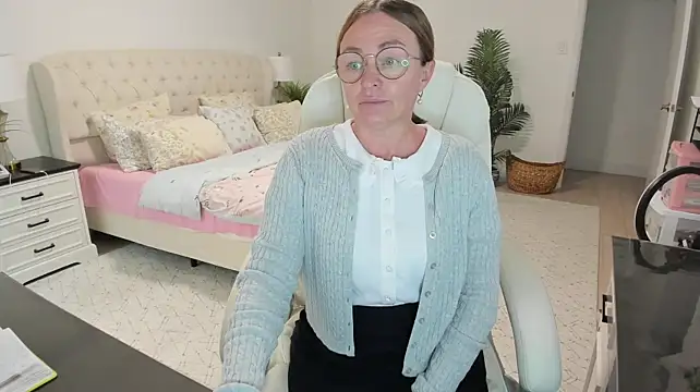 Vika73's Webcam Show