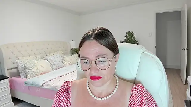 Show de Vika73 na webcam