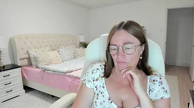 Vika73's Webcam Show
