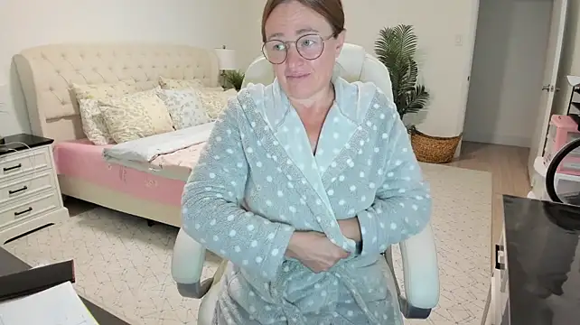Vika73's Webcam Show