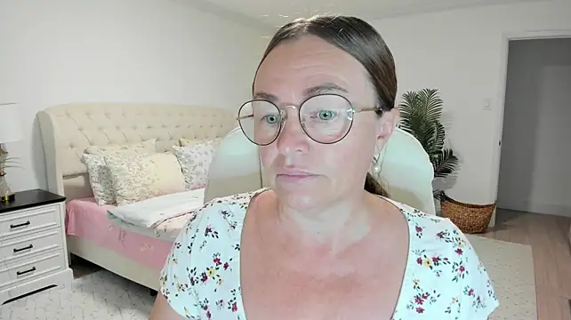 Vika73 Webcamshow
