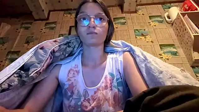 SparkleJebb's Live XXX Chat