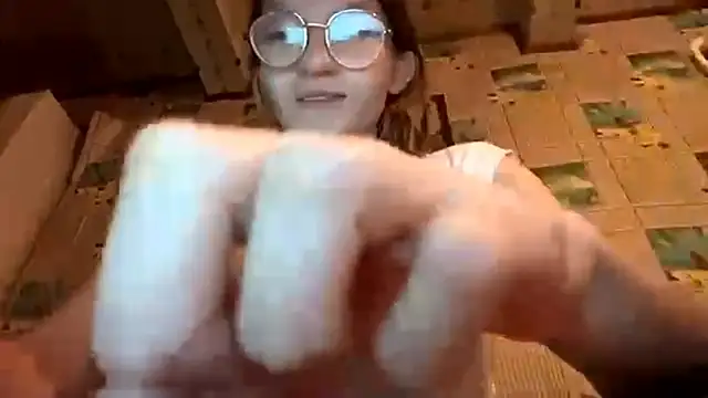 SparkleJebb Chat XXX in diretta