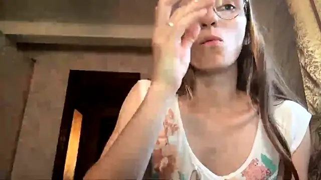 Chat +18 de SparkleJebb ao vivo