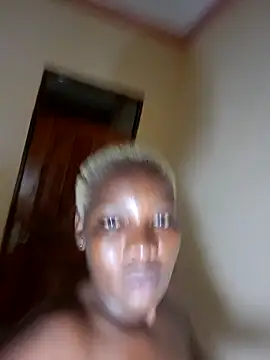 sweetiehotter Live chatroom