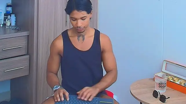 Show de webcam de cock_dark15