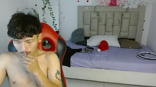 blackfox_desiren Live XXX chat