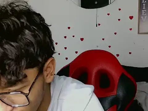 blackfox_desire 网络视讯表演
