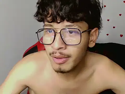 Show modela blackfox_desire na web-kameri