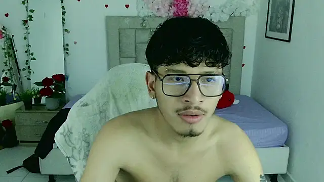 عرض كام blackfox_desire