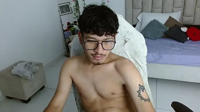 blackfox_desire webkamerás műsora