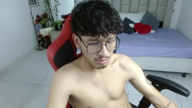 Show de blackfox_desire na webcam