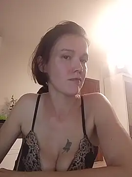 SarahSimpson Chat XXX in diretta