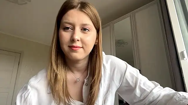Chat XXX ao vivo de HeyItsAgata