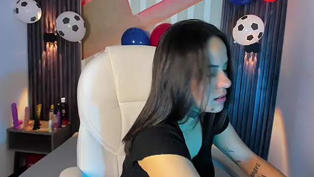 MadisonYoung000: διαδικτυακό σόου στην κάμερα