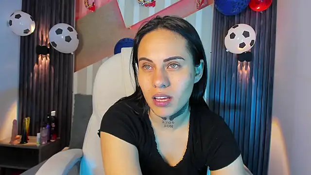 MadisonYoung000 – Kamerová šou