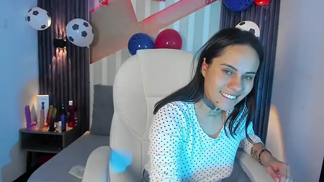 Вебкам-шоу MadisonYoung000