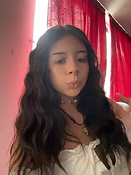 softdoll-_'s Live XXX Chat