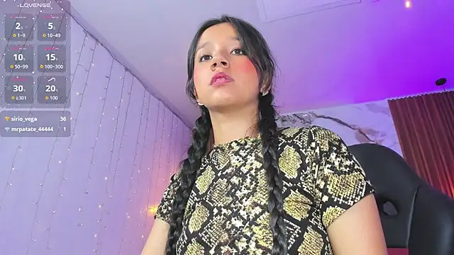ISAPINK1's Live XXX Chat