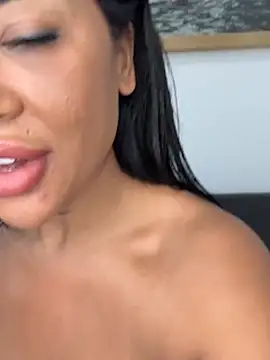 Alma69sc webcam show