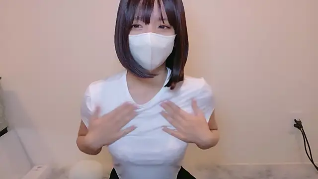 --Mirika-- Show in webcam