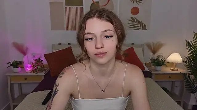 TayloryStar Adlı Modelin Canlı Sohbet Odası