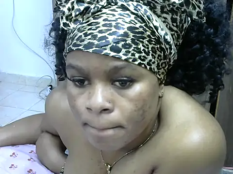 Nelisah_Ebony Adlı Modelin Web Kamerası Şovu