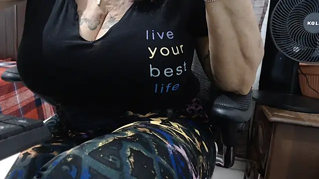 jenny_milf69 Adlı Modelin Web Kamerası Şovu