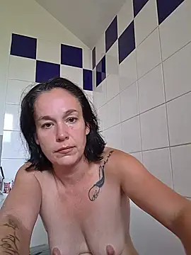adelinegirly Live XXX-Chat
