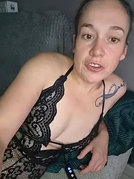 Aliciadelicieuse Live XXX-Chat