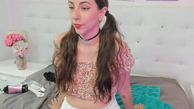 HollyBloom_'s Live XXX Chat