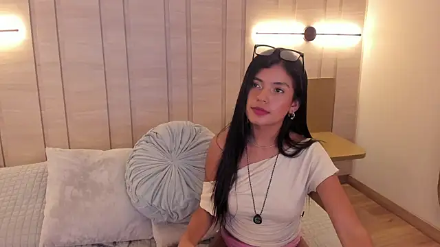 stthepany Chat XXX in diretta