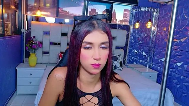 Show modela Sariha_Sweet na web-kameri
