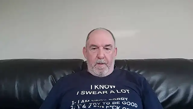Show modela shyguytm na web-kameri