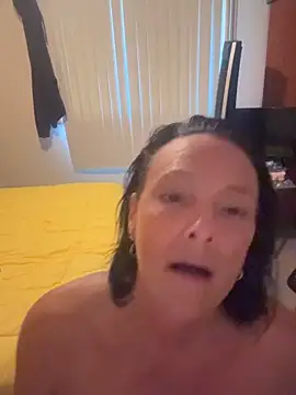 sassybrunette75 Webcamshow