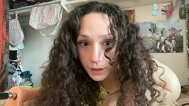 pupp3txox Show in webcam