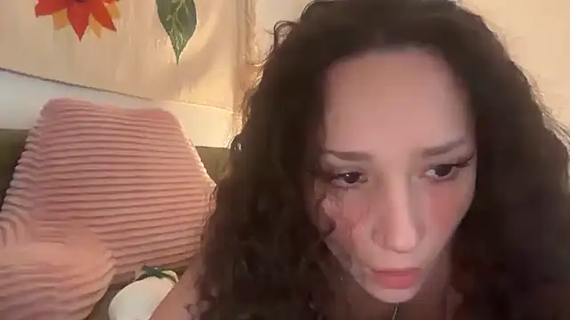 pupp3txox Show in webcam
