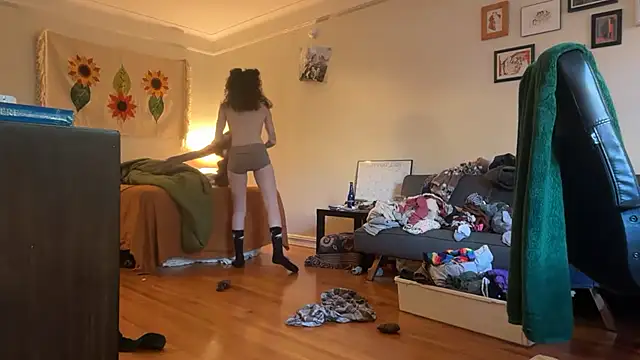 הופעת וובקאם של pupp3txox