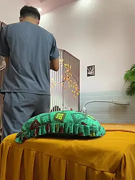 הופעת וובקאם של QUONEI773
