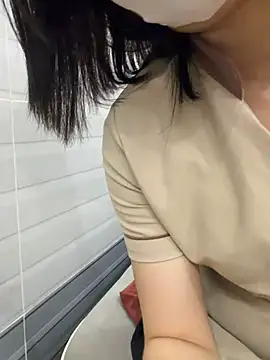 Show modela Asami_Spa686 na web-kameri