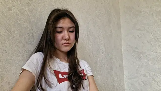 LimpedFlyby 라이브 XXX 채팅
