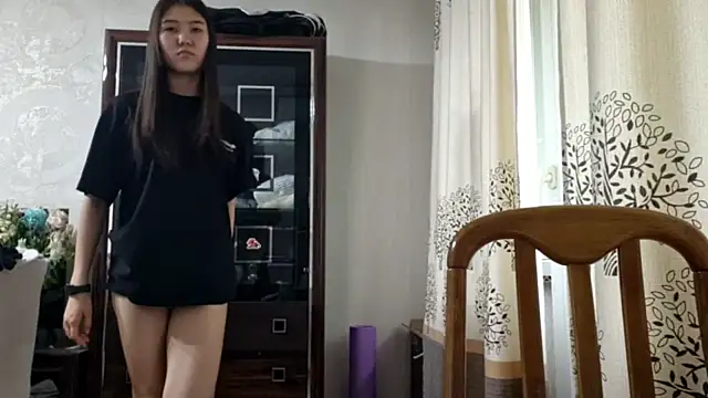 LimpedFlyby XXX чат на живо