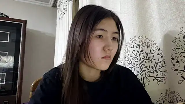 LimpedFlyby live XXX chat
