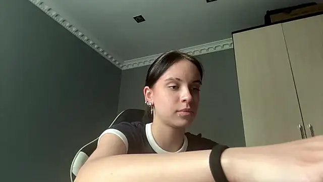 illiebilish Adlı Modelin Web Kamerası Şovu