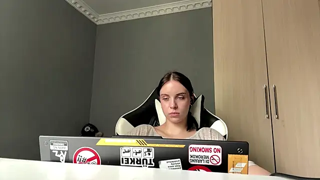 illiebilish Live XXX-chat