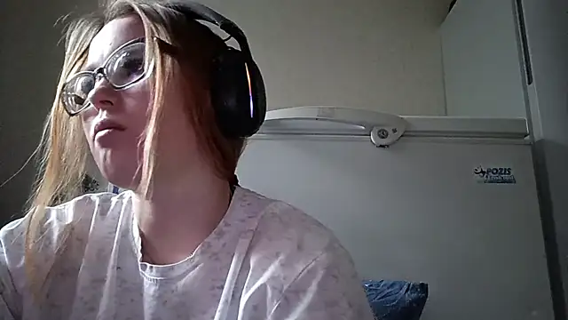 JennieSpotted Show in webcam